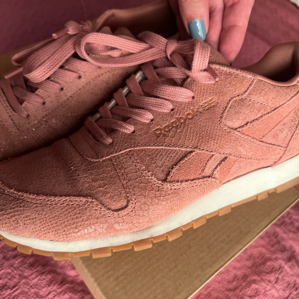 Dusty rose/ mauve colored Reeboks